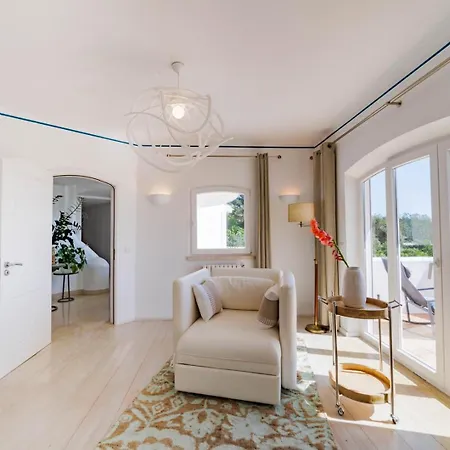 Guincho Cascais | Ocean View | 16pax | Maid Vila *