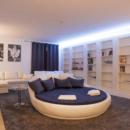 Vila Guincho Cascais | Ocean View | 16pax | Maid